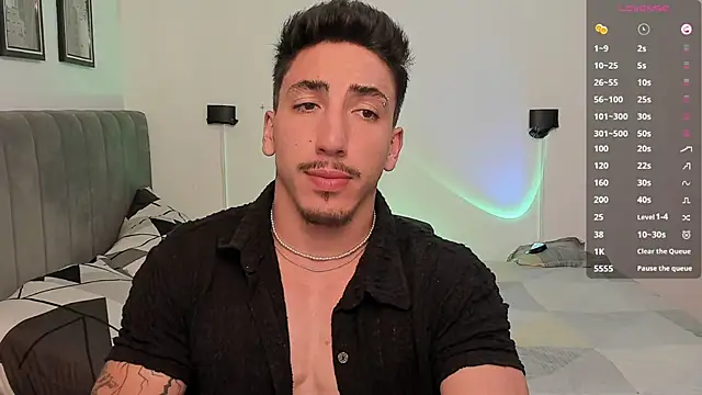 dylanspencer28 online show from January 23, 2025, 6:03 pm