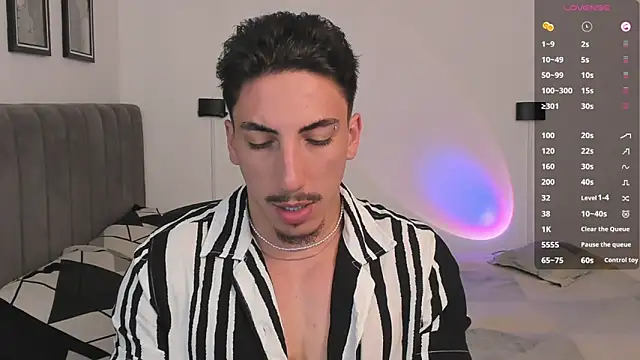 dylanspencer28 online show from February 2, 2025, 8:19 pm