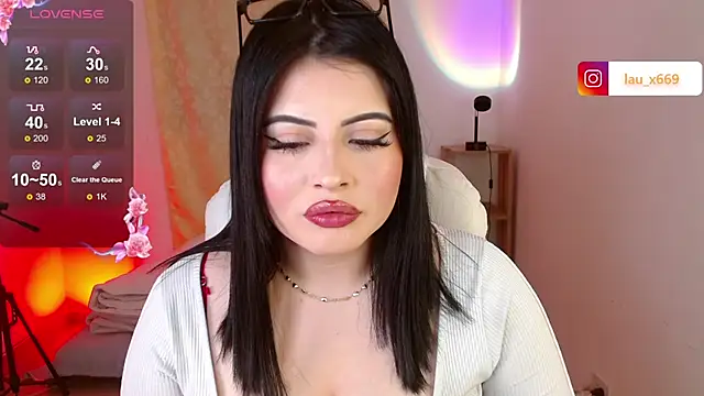 Snapshot of isabella1616 chatting on September 26, 2025, 2:26 am isabella1616 online show from September 26, 2025, 2:26 am