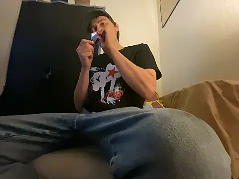 Snapshot of almighty_d chatting on January 16, 2026, 4:49 am almighty d online show from January 16, 2026, 4:49 am