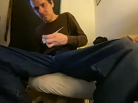 Snapshot of almighty_d chatting on February 11, 2026, 5:23 am almighty d online show from February 11, 2026, 5:23 am