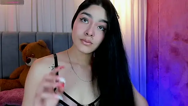 camilapersy online show from February 17, 2025, 12:27 pm