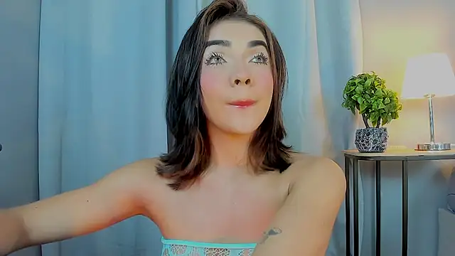 GABRIELAM MS online show from May 6, 2026, 2:08 am