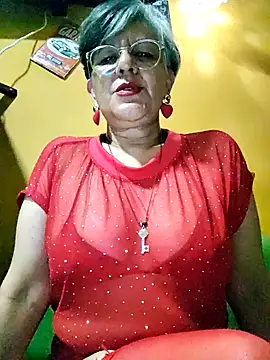 ilonna2025 online show from August 7, 2026, 10:12 pm
