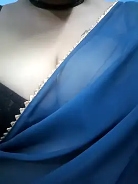 Snapshot of motuuu69 chatting on January 20, 2025, 5:59 am motuuu69 online show from January 20, 2025, 5:59 am