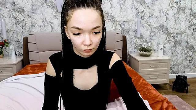 SusannJohnson online show from January 20, 2025, 12:39 pm