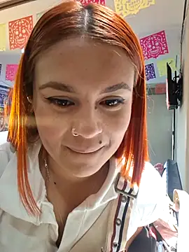 Sophie new25 online show from October 6, 2025, 11:51 am