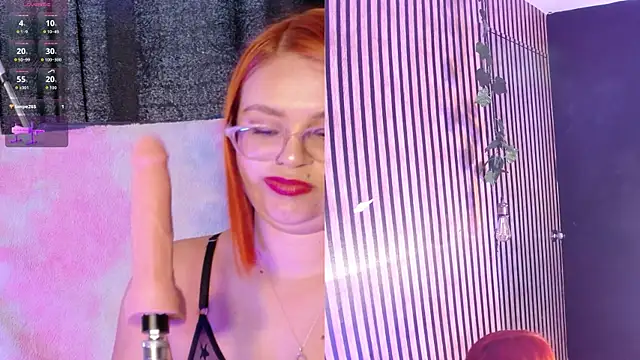 Sophie new25 online show from November 4, 2025, 1:32 pm