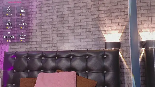 Sophie new25 online show from March 16, 2026, 12:42 pm