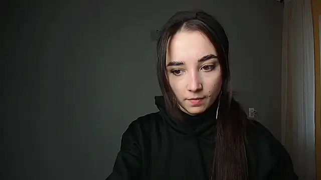 Eva Gloryy online show from February 15, 2025, 1:49 pm