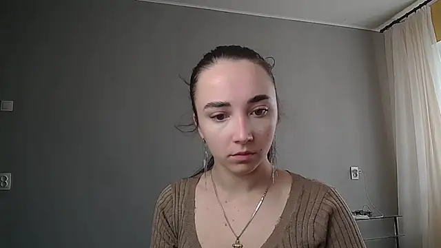 Eva Gloryy online show from March 12, 2025, 11:53 am
