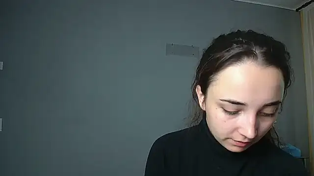 Eva Gloryy online show from September 24, 2025, 9:56 am