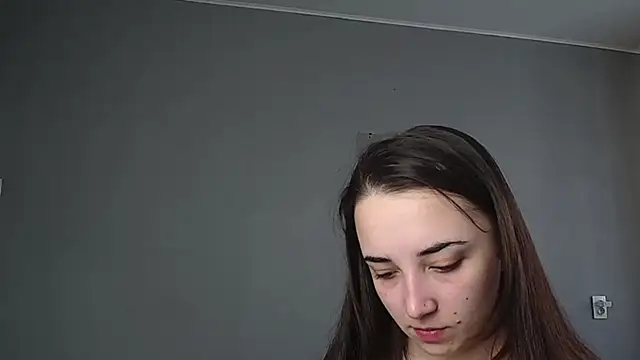 Snapshot of Eva_Gloryy chatting on March 15, 2026, 9:37 am Eva Gloryy online show from March 15, 2026, 9:37 am