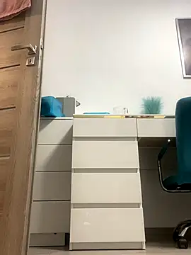 Snapshot of HotLivv69 chatting on September 18, 2025, 7:16 pm HotLivv69 online show from September 18, 2025, 7:16 pm