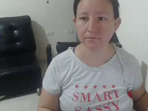 Yohis Kiut25 online show from February 20, 2025, 3:45 am