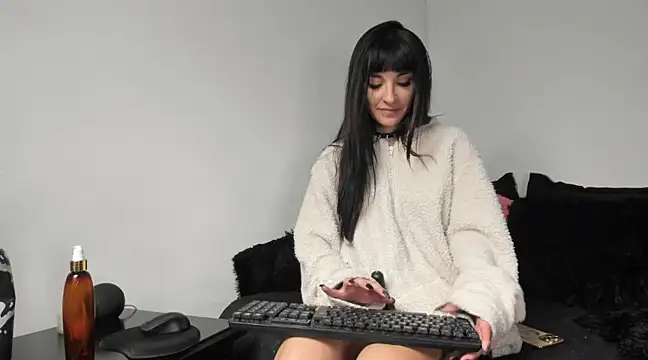 FREYA GERMANIC online show from February 17, 2025, 9:24 am