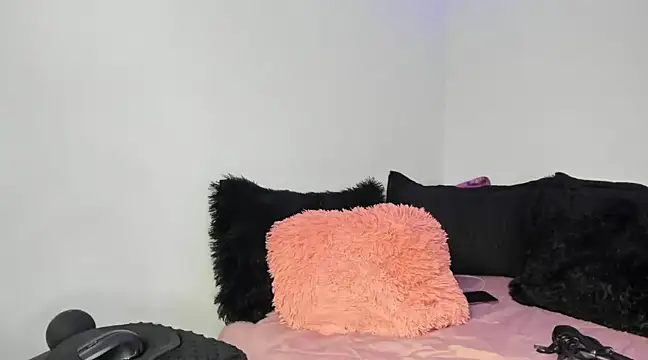 FREYA GERMANIC online show from February 28, 2025, 9:36 am
