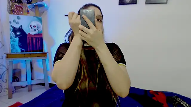 Snapshot of sharonnleon chatting on October 21, 2025, 9:26 pm sharonnleon online show from October 21, 2025, 9:26 pm