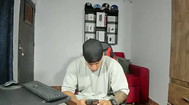 dereckgreen online show from February 7, 2025, 3:55 am