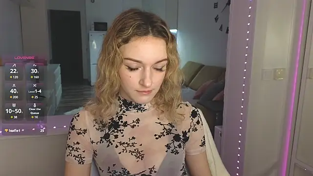 MargaretSweet1 online show from February 21, 2025, 12:38 am