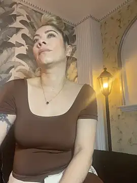 viktoria davis  online show from March 20, 2026, 12:59 am