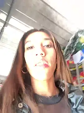 Snapshot of zoe_storm chatting on January 20, 2025, 8:50 pm zoe storm online show from January 20, 2025, 8:50 pm