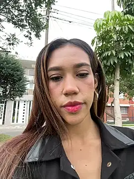 Snapshot of zoe_storm chatting on January 26, 2025, 4:51 pm zoe storm online show from January 26, 2025, 4:51 pm