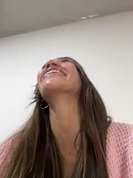 Snapshot of zoe_storm chatting on March 7, 2025, 9:38 pm zoe storm online show from March 7, 2025, 9:38 pm