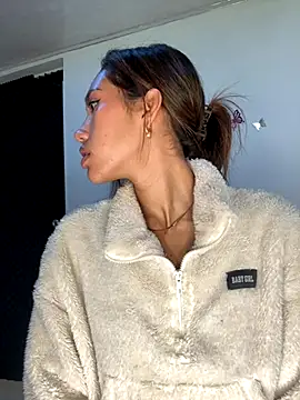 Snapshot of zoe_storm chatting on September 29, 2025, 11:53 pm zoe storm online show from September 29, 2025, 11:53 pm