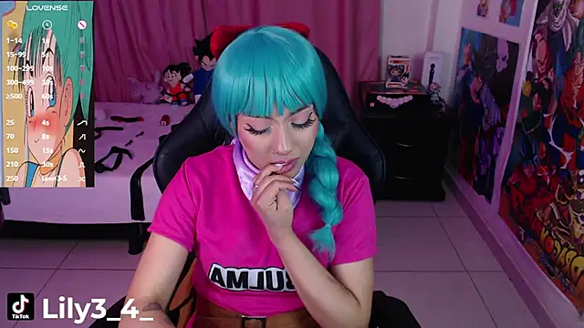 lily3 4 online show from March 6, 2025, 9:58 am