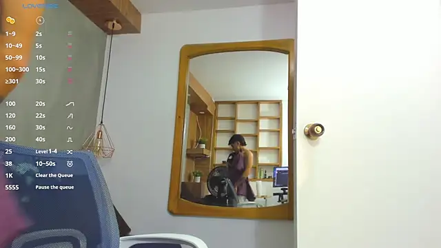 Snapshot of tattokoi chatting on January 18, 2025, 7:37 pm tattokoi online show from January 18, 2025, 7:37 pm