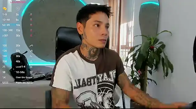 Snapshot of tattokoi chatting on March 9, 2025, 7:15 pm tattokoi online show from March 9, 2025, 7:15 pm