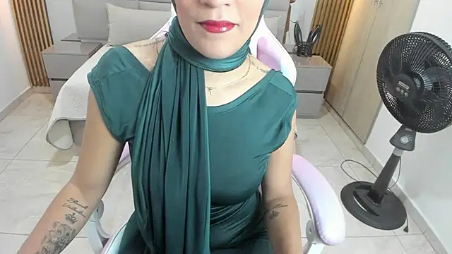 Zulema hamdi online show from January 24, 2025, 12:10 pm