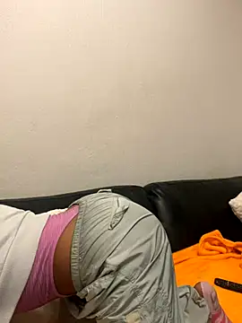 Go Meg online show from October 30, 2025, 7:47 pm