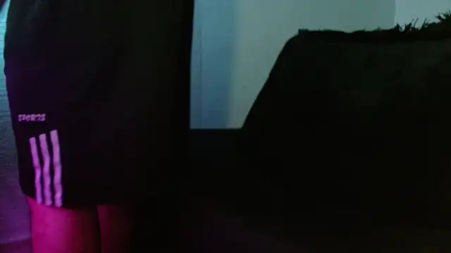 Snapshot of Lliam_2 chatting on September 9, 2025, 5:29 am Lliam 2 online show from September 9, 2025, 5:29 am