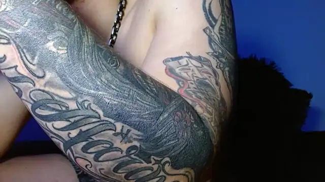 Snapshot of Lliam_2 chatting on September 21, 2025, 4:58 am Lliam 2 online show from September 21, 2025, 4:58 am