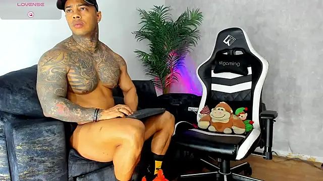 owen freid online show from October 24, 2025, 8:49 pm