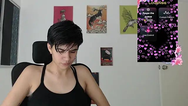 Snapshot of Dha_lia0 chatting on May 3, 2026, 12:49 am Dha lia0 online show from May 3, 2026, 12:49 am