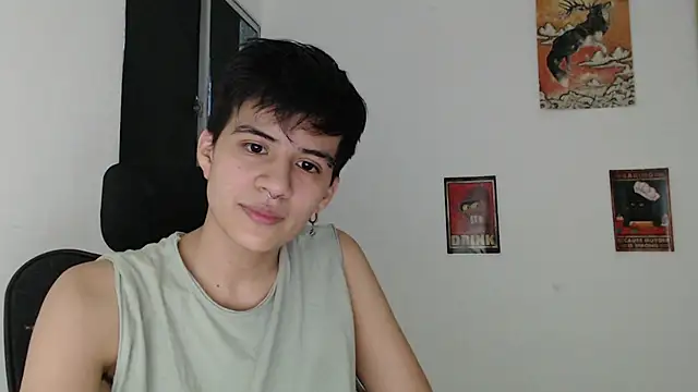 Snapshot of Dha_lia0 chatting on July 19, 2026, 11:08 pm Dha lia0 online show from July 19, 2026, 11:08 pm