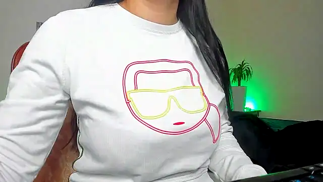 Tianiaa online show from January 30, 2025, 9:36 am