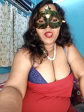 hevensex143 online show from May 6, 2026, 7:52 pm