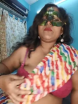 hevensex143 online show from June 28, 2026, 8:04 pm