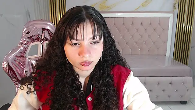 shalon diaz s online show from February 3, 2025, 1:08 pm