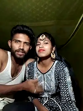 Snapshot of Hot_couple_1 chatting on March 18, 2025, 5:21 pm Hot couple 1 online show from March 18, 2025, 5:21 pm