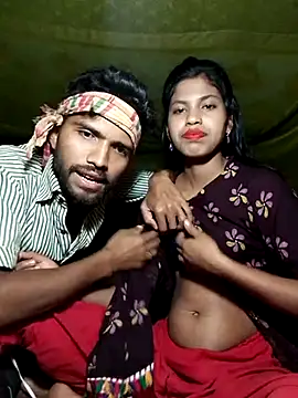 Snapshot of Hot_couple_1 chatting on March 20, 2025, 5:36 pm Hot couple 1 online show from March 20, 2025, 5:36 pm