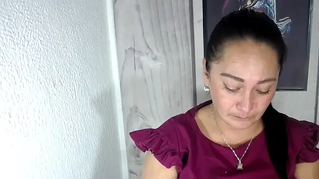 JULIANAWET69 online show from March 12, 2026, 1:56 am