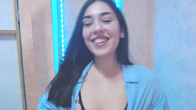 Lovelllyy online show from January 20, 2025, 11:13 am