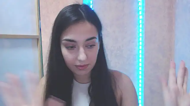 Lovelllyy online show from February 23, 2025, 11:00 am