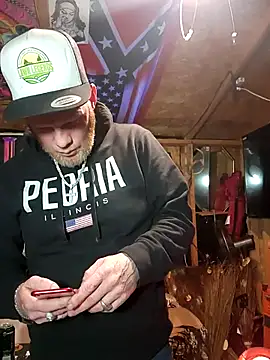 johnnybigcock83 online show from March 4, 2025, 10:27 pm