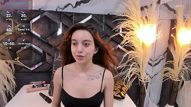 Ashley 7777 online show from February 17, 2025, 8:58 pm